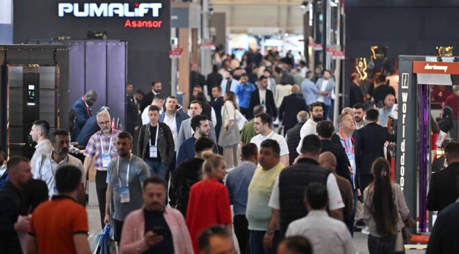 Her yıl 35 bin yeni asansör kuruluyor