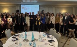 YenidenBiz CEO Buluşması’nda önyargılarla yüzleşildi