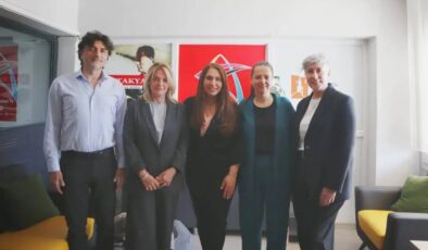 Hatay’da dalgalar umuda dönüşüyor