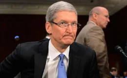 Apple’da Tim Cook CEO’luk görevini bırakıyor