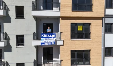 Hatay’da deprem konutları teslim edildikçe kiralar 5 bin liraya düştü