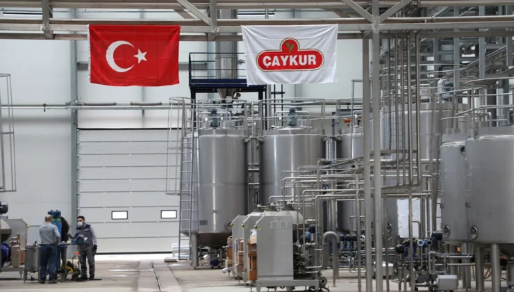 Çaykur’da 150 işçiye kadro yolu açıldı