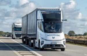 dizellere meydan okuyan cinli elektrikli kamyon yollara cikti204558 9