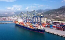 Türkiye transit ticarette merkez olmayı hedefliyor