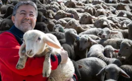 Köyüne dönene 100 hayvan, her ay 15 bin TL maaş gibi destek!