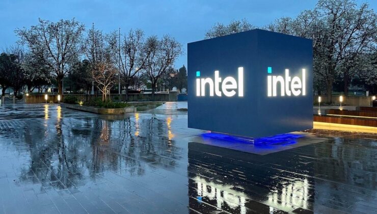 Intel borsada tarih yazdı: Beklentiler yerle bir oldu!