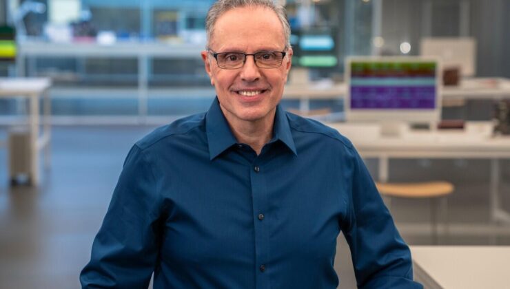 Apple’da İsrail doğumlu Johny Srouji donanım bölümünün patronu oldu