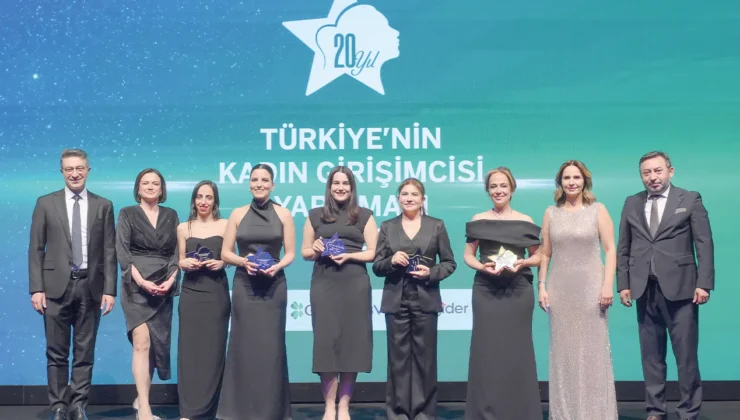 Kadın girişimciler podyumda: İlham veren hikayeler ödülle taçlandı