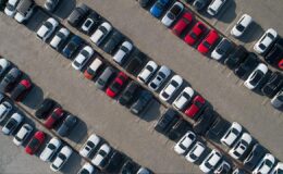 Yılın ilk çeyreğinde otomotiv ihracatı 215 bine ulaştı