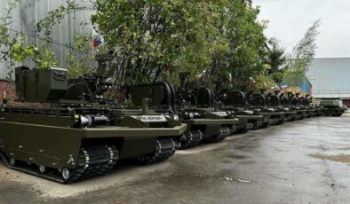 Rusya’dan robotik hamle! Kurier hem mayın döşüyor hem havan atıyor