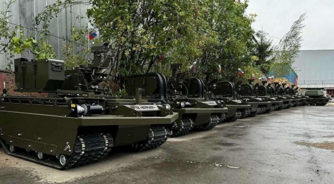 Rusya’dan robotik hamle! Kurier hem mayın döşüyor hem havan atıyor