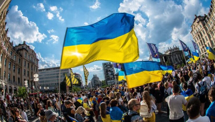 Almanya’daki Ukraynalıların istihdam karnesi: Çalışan sayısı artarken sosyal yardım bağımlılığı sürüyor