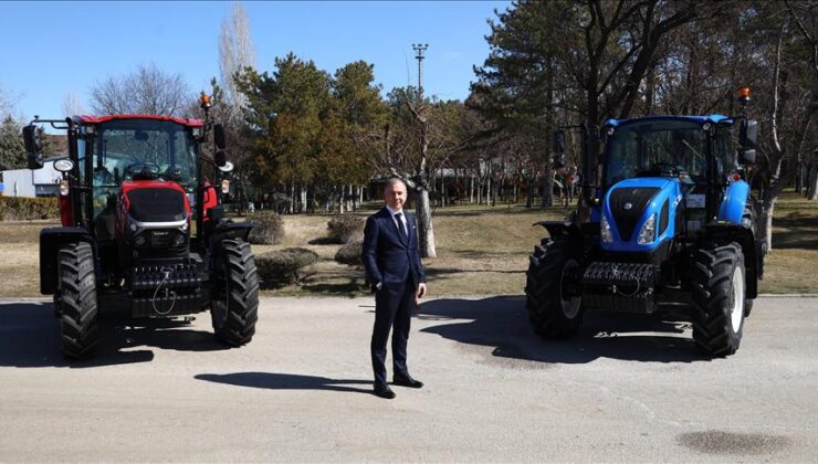 TürkTraktör’den Konya’da dev çekiliş: Bir çiftçiye traktör hediye