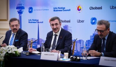 Cumhurbaşkanı Yardımcısı Yılmaz: Türkiye için önemli fırsatlar var