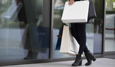 Yerli turist alışverişte sınır tanımadı