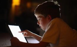 Avrupa’da sosyal medya yasaklarına tam destek çocukların masumiyeti için kısıtlama şart