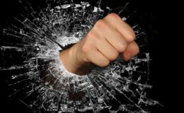 Ekranda şiddete karşı yeni cephe: ‘Reklam yok’ çağrısı büyüyor!