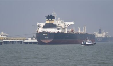 Hürmüz Boğazı’nda trafik durma noktasında: Geçişler yüzde 95 azaldı!