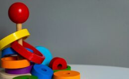 Anne babalara kritik uyarı oyuncağın etiketi güvenliğin aynasıdır