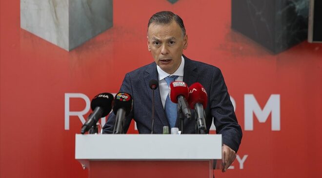 Türkiye küresel ticaretin merkezi olma yolunda