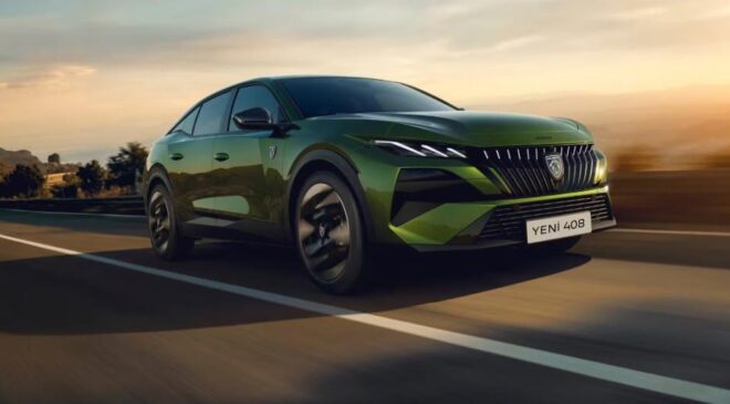 Peugeot 408 Türkiye yollarına çıktı işte hibrit motorlu yeni modelin fiyatı ve özellikleri