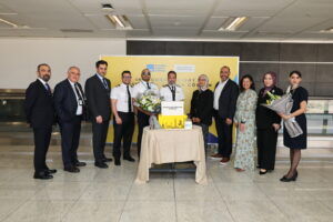 1779452880 NesmaAirlines 6
