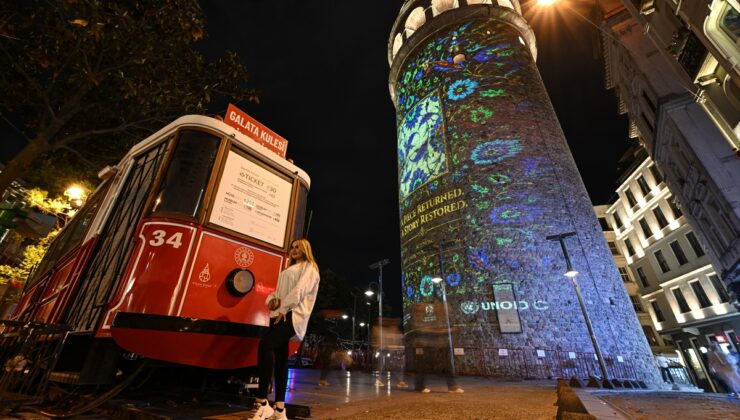 Galata Kulesi’nde geceyi aydınlatan mesaj: Kaçırılan eserler yuvaya dönüyor