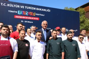 Bakan Ersoy: Türkiye artık 200’e yakın ülkeden turist ağırlıyor 3 79d3f036c7d5a5d9e4ad4f0274fca0bb