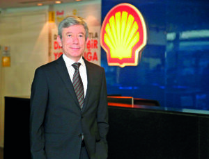 Shell Tu╠erkiye U╠elke Bas╠gkan─▒ Ahmet Erdem