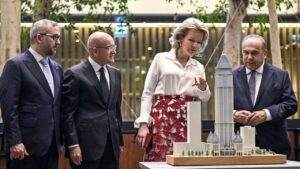 belcika kralicesi mathilde aa 2460425