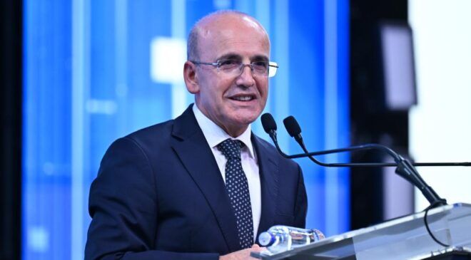 Bakan Şimşek: Enflasyon beklentileri mayısta iyileşti