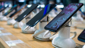 smartphones store 2023