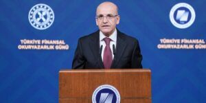 Bakan Şimşek: Finansal bilinci ve yatırım kültürü güçlü bir toplum hedefliyoruz