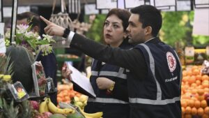 1258 işletmeye 389,5 milyon liralık fahiş fiyat cezası 4 ticaret bakanligi denetim 2316303