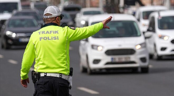 Bayramda yola çıkacaklar dikkat! İşte yeni kurallar
