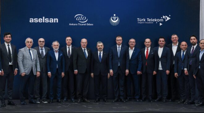 Türkiye kendi akıllı telefonunu ve iletişim altyapısını üretecek