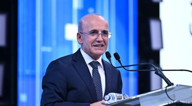 Bakan Şimşek: Türkiye ekonomisi 23 çeyrektir kesintisiz büyüyor