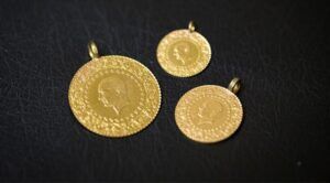 Altında yön aşağı döndü: Gram altın 6 bin 214 liraya geriledi 3 1346455
