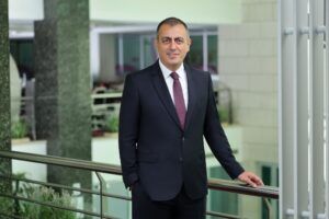 Hayat Finans’tan üretim ve ticarete 40 milyar liralık yeni destek paketi! 4 1768979640 HayatFinans AlperDayi Tu zelBankac l kGMY 2048x1362 1
