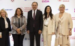 Ailelere çocuk gelişimi ve güvenli bağlanma desteği
