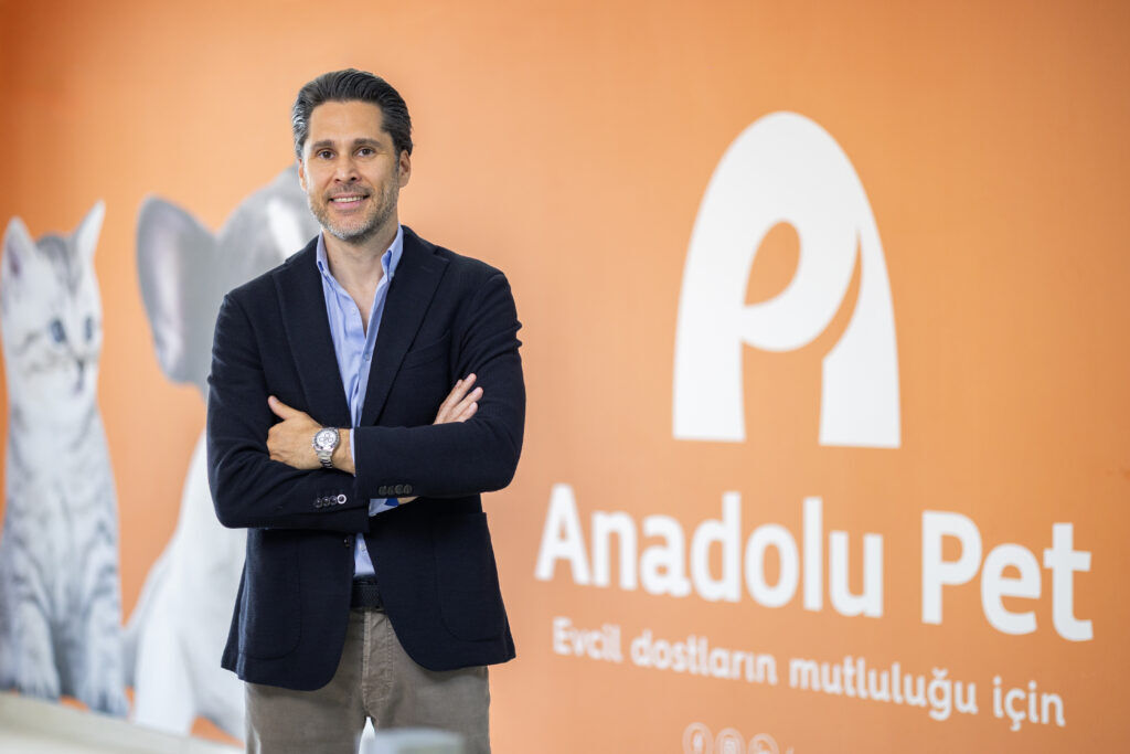 Anadolu Pet Grup üretim kapasitesini 3,5 kat artırdı 3 1781770680 Anadolu Pet Grup Genel Mu du ru Eren U c u ncu 3