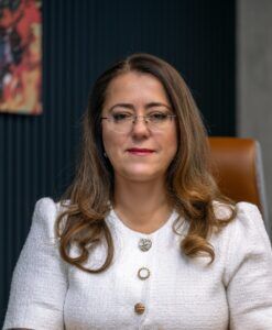 1782196644 Derya Ekemen Fidan 1