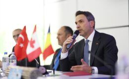 Nükleerde Kanadalı devlerle kritik zirve kapıda