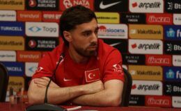 Orkun Kökçü: Tarihi bir hikaye yazmak için sahnedeyiz