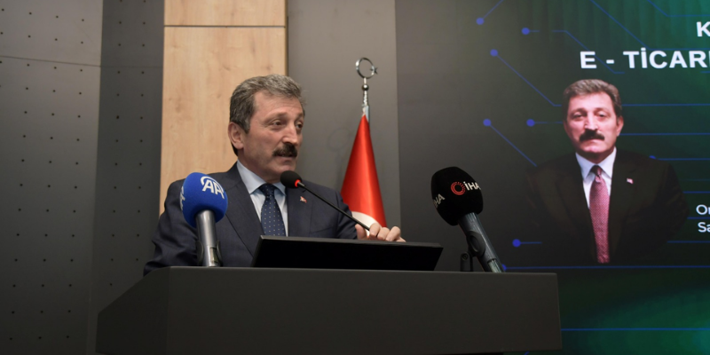 Samsun Valisi Orhan Tavlı