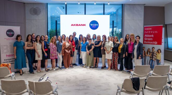 Akbank iş birliğiyle YenidenBiz kadın girişimci okulu ilk mezunlarını verdi
