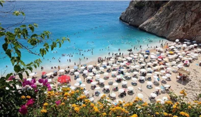Antalya turizminde pazar çeşitliliği ve erken rezervasyon stratejisi meyvelerini veriyor