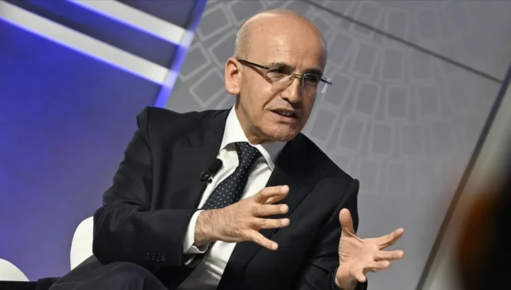 Bakan Şimşek jeopolitik şoklara rağmen dezenflasyon sürecinin sürdüğünü açıkladı