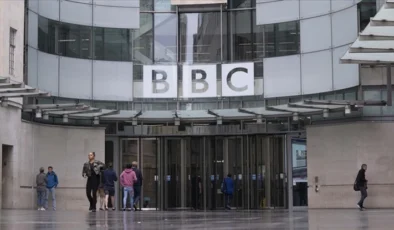 Küresel yayın kuruluşu BBC yüzlerce çalışanını işten çıkaracağını duyurdu