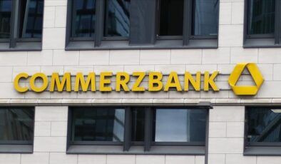 Almanya’nın en büyük 2. bankası İtalyanların satın alma teklifini reddetti
